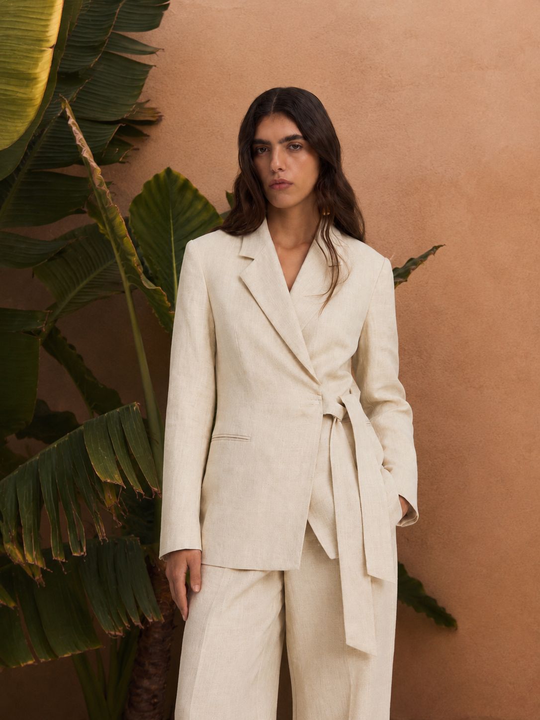 Dunham Suit Set