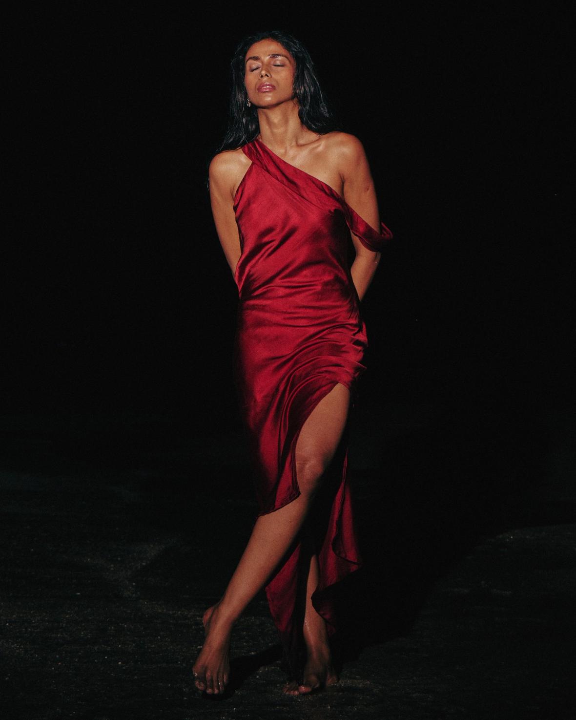 Amora Dress